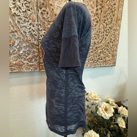 Houston Texans Bedazzle Embellished Logo, Short Sleeve- size M - Picture 9 of 10